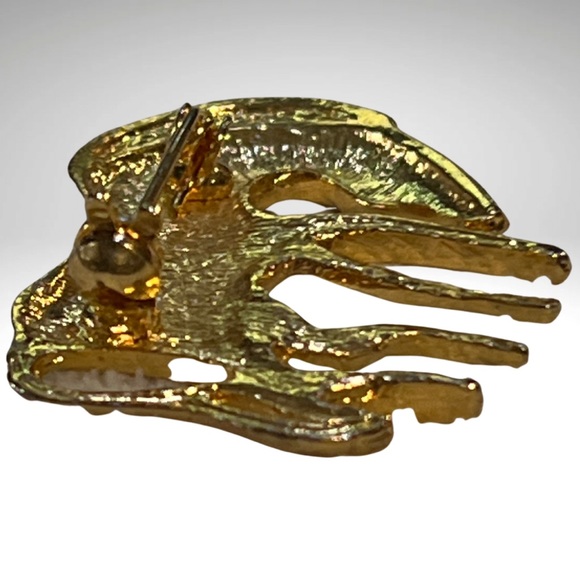 Zebra Brooch Pin Unmarked Gold Tone - Picture 4 of 12